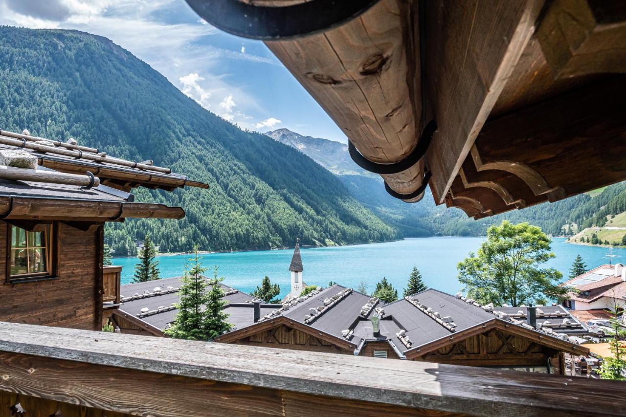Hotel & Chalets Edelweiss Madonna  Eksteriør billede