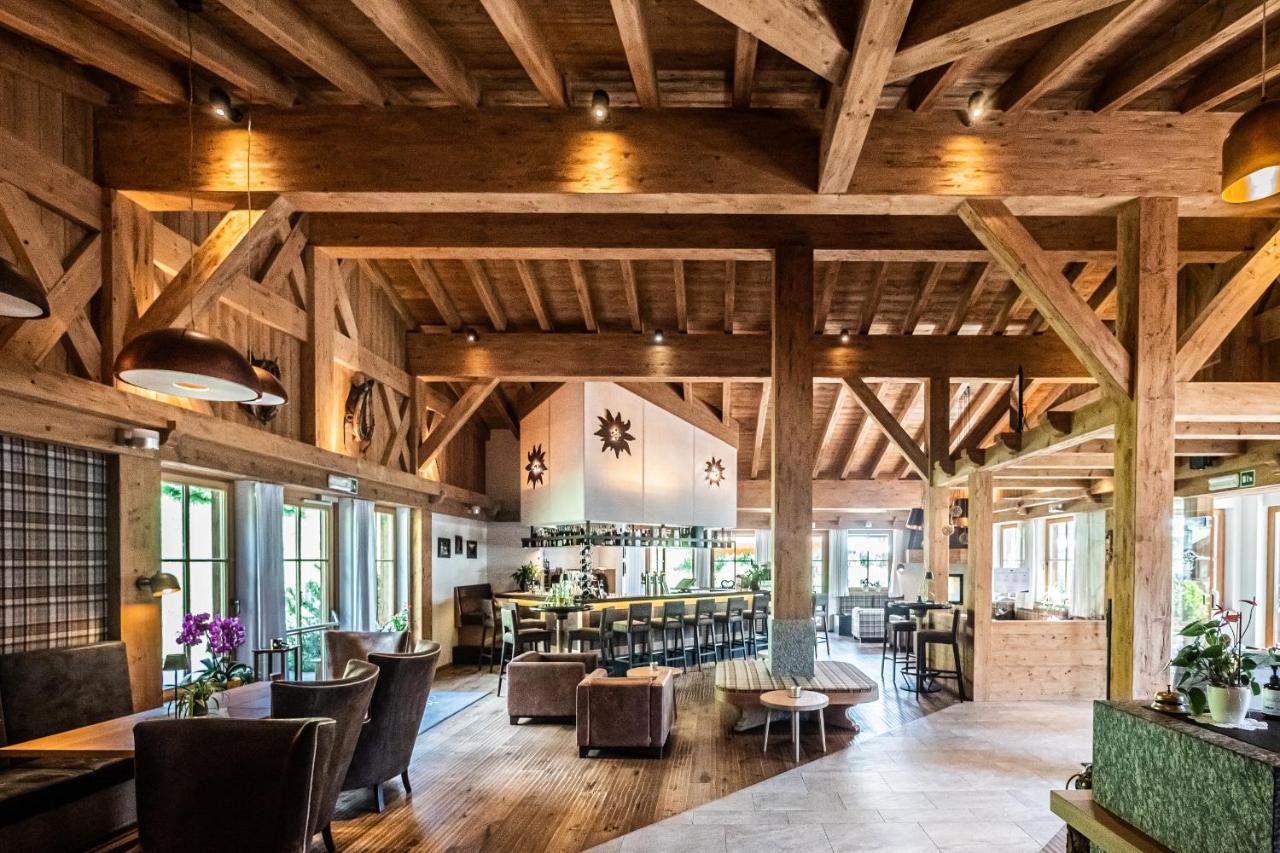 Hotel & Chalets Edelweiss Madonna  Eksteriør billede