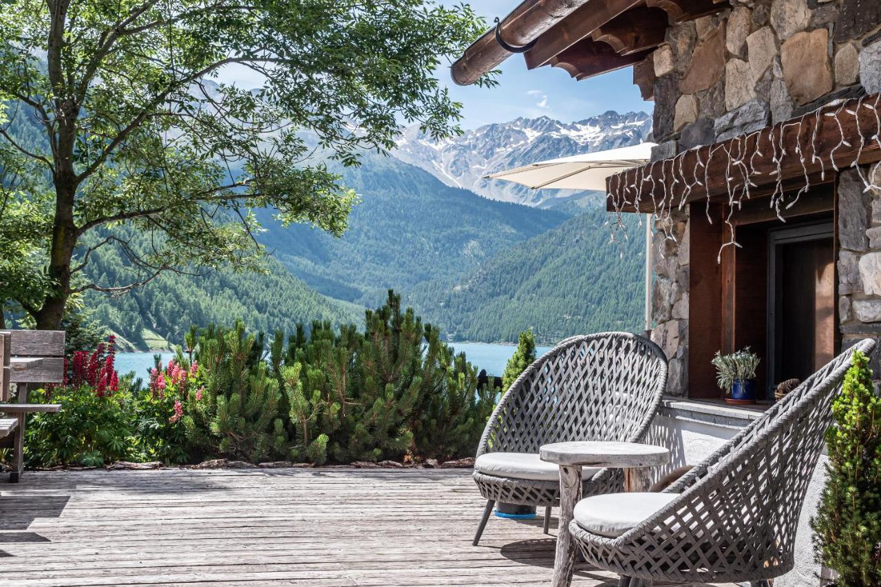 Hotel & Chalets Edelweiss Madonna  Eksteriør billede