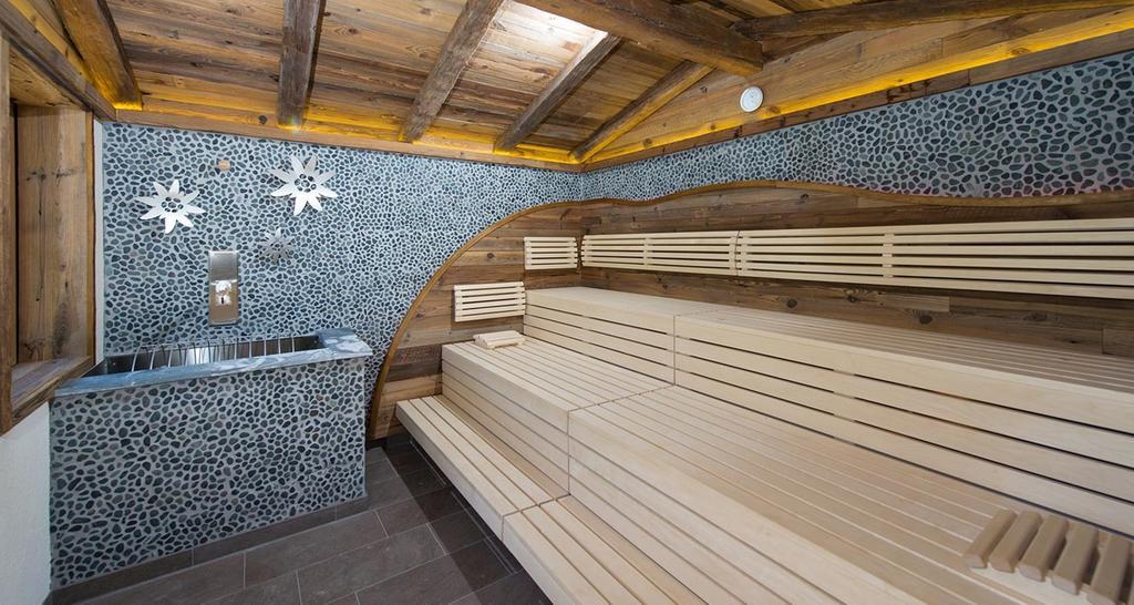 Hotel & Chalets Edelweiss Madonna  Eksteriør billede