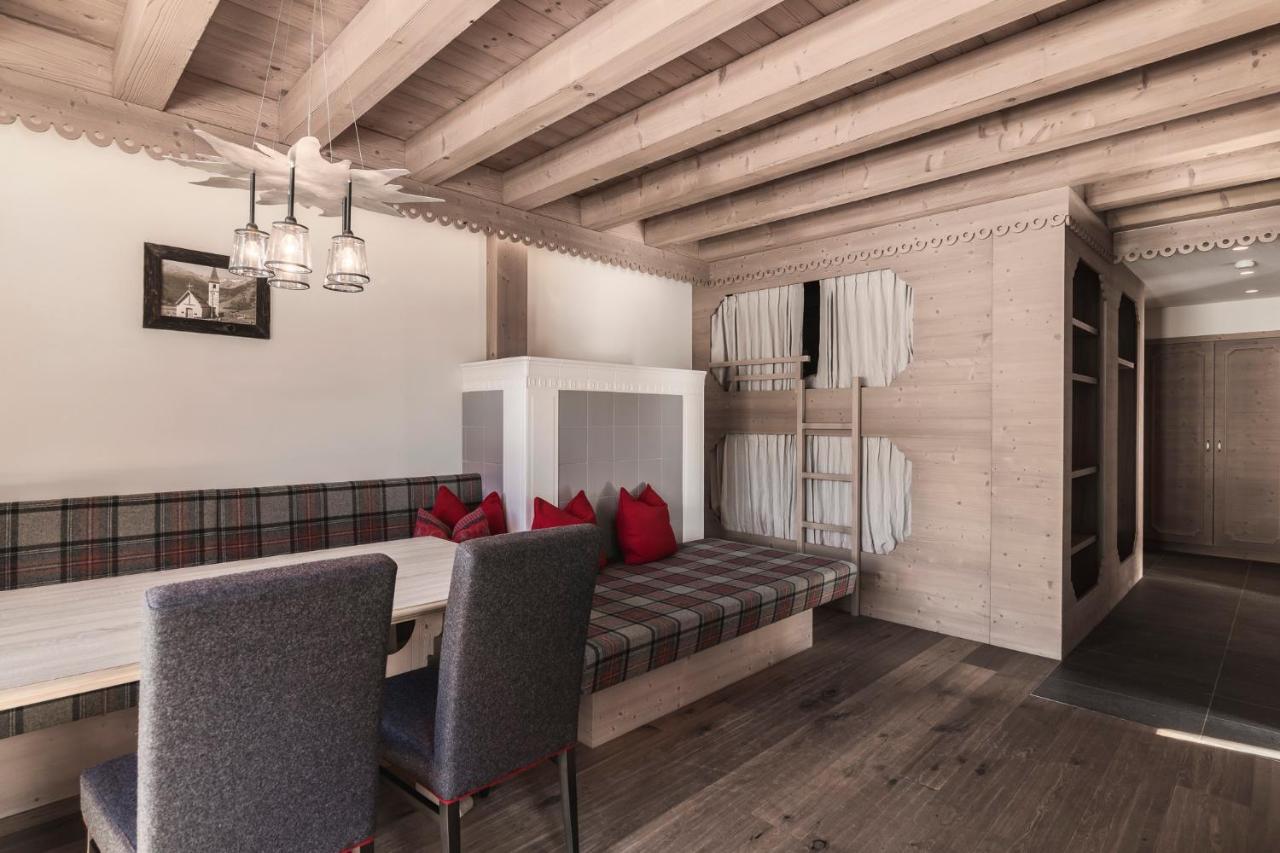 Hotel & Chalets Edelweiss Madonna  Eksteriør billede