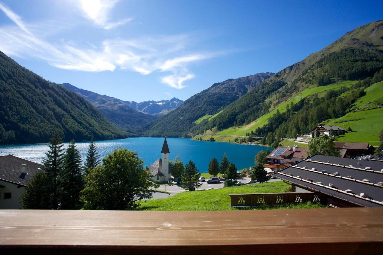 Hotel & Chalets Edelweiss Madonna  Eksteriør billede