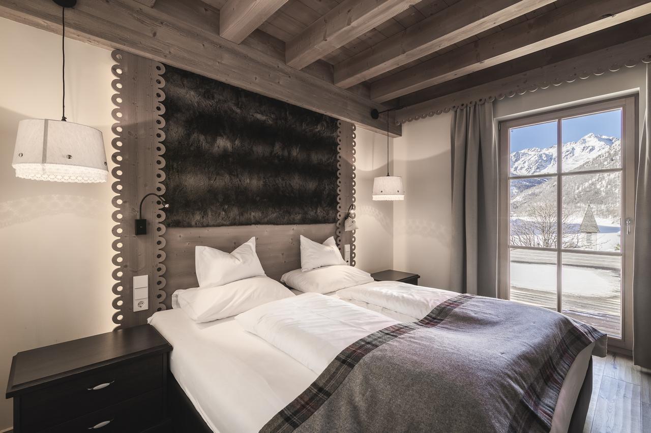 Hotel & Chalets Edelweiss Madonna  Eksteriør billede