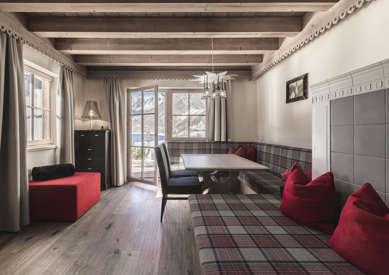 Hotel & Chalets Edelweiss Madonna  Eksteriør billede