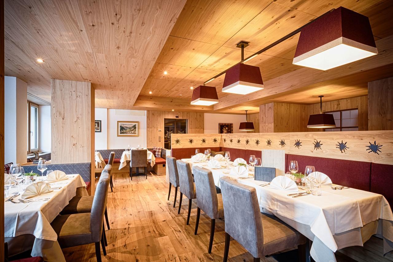 Hotel & Chalets Edelweiss Madonna  Eksteriør billede