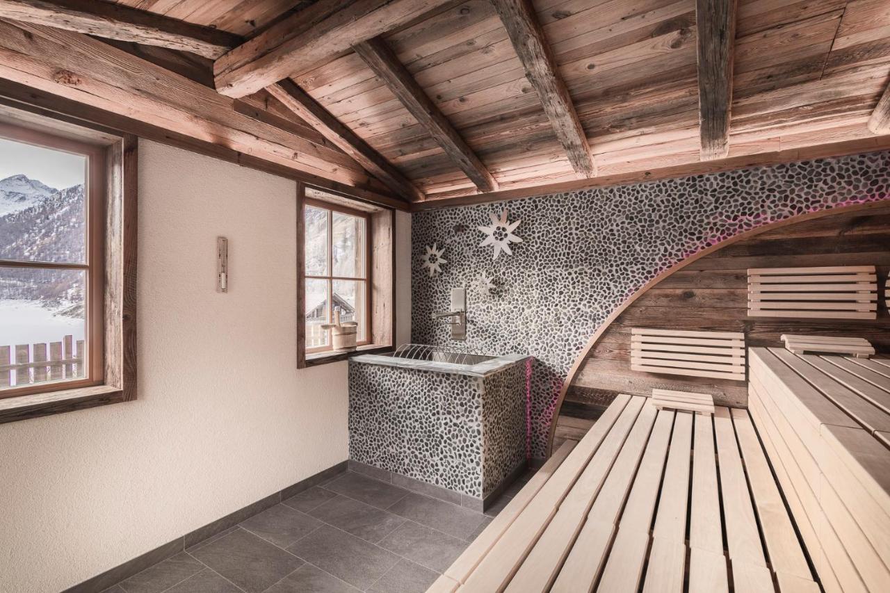 Hotel & Chalets Edelweiss Madonna  Eksteriør billede